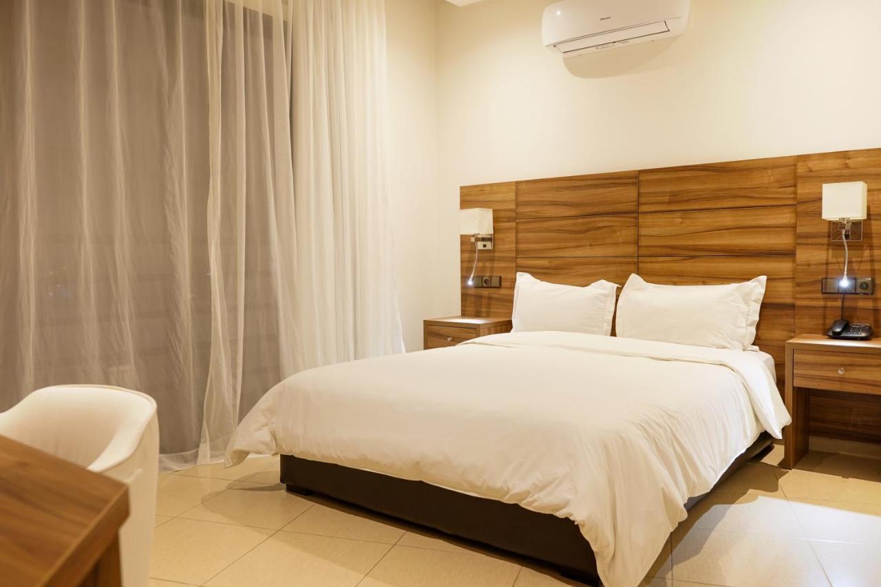 Hotel El Djenina Танжер Экстерьер фото