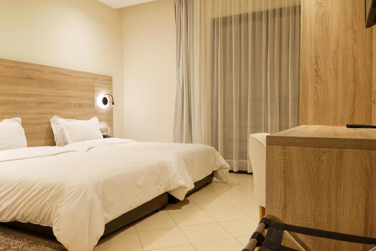 Hotel El Djenina Танжер Экстерьер фото