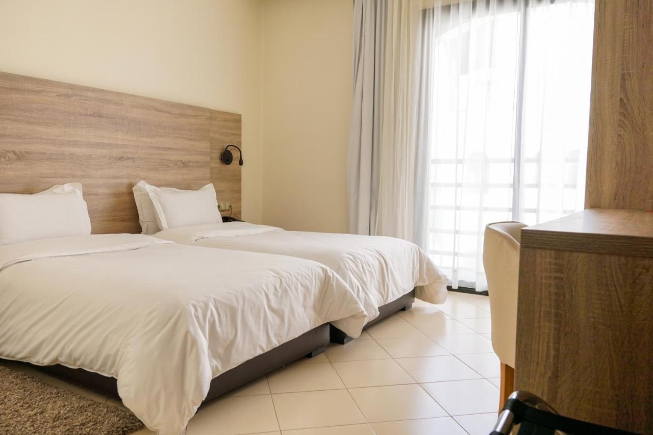 Hotel El Djenina Танжер Экстерьер фото
