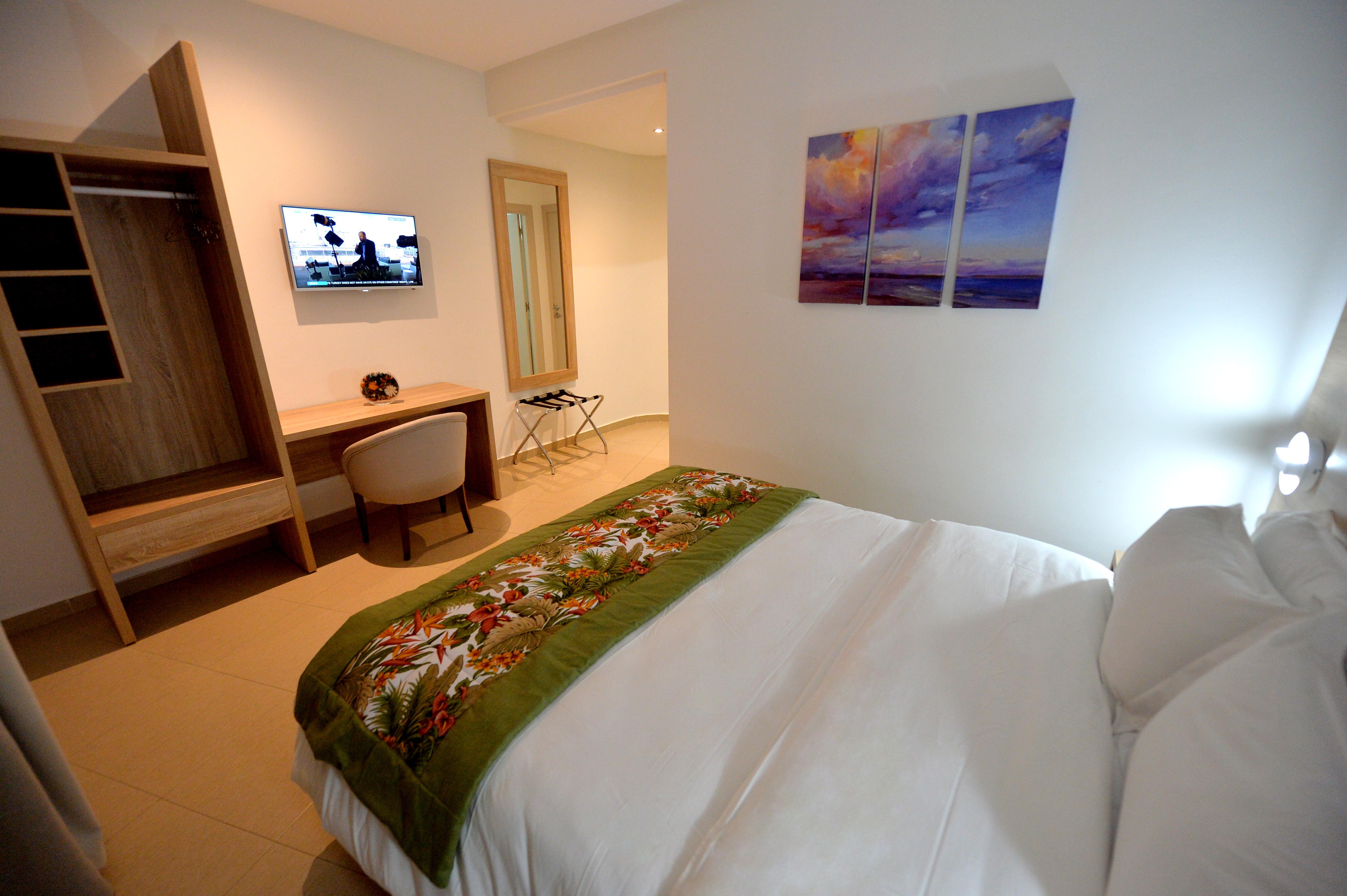 Hotel El Djenina Танжер Экстерьер фото