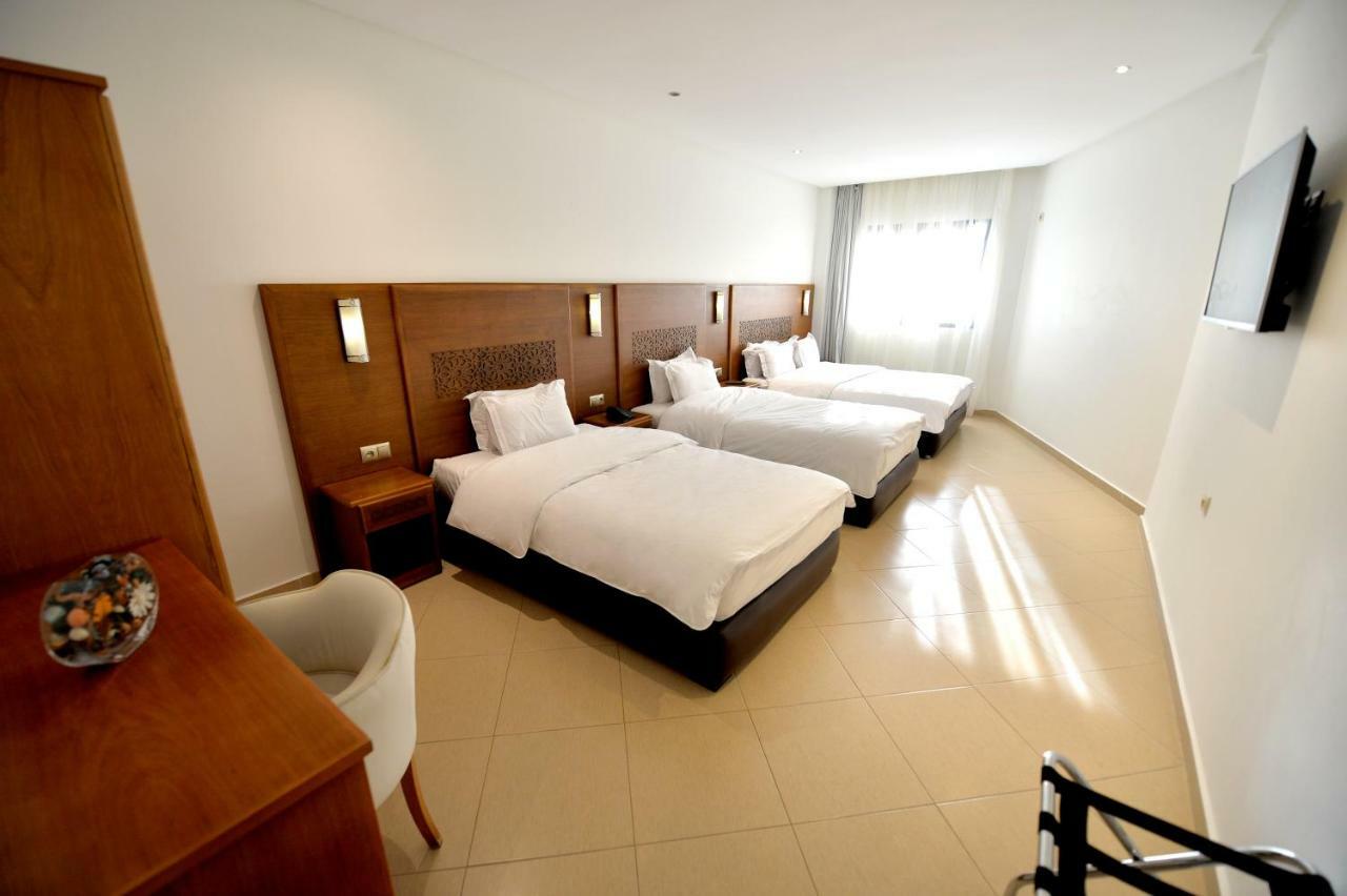 Hotel El Djenina Танжер Экстерьер фото